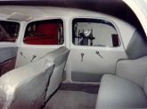 Interni auto d’epoca Citroën Traction Avant. Porte e sedili. Anno 1993.